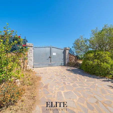 Villa House Sandalia 1 With Jacuzzi Olbia