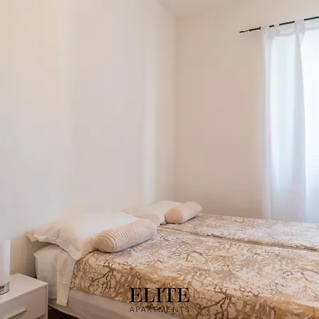 House Sandalia 1 With Jacuzzi Villa Olbia