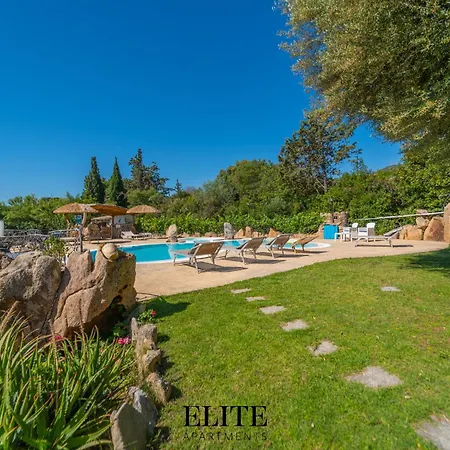 Luxury Oasis Pool & Jacuzzi Villa *